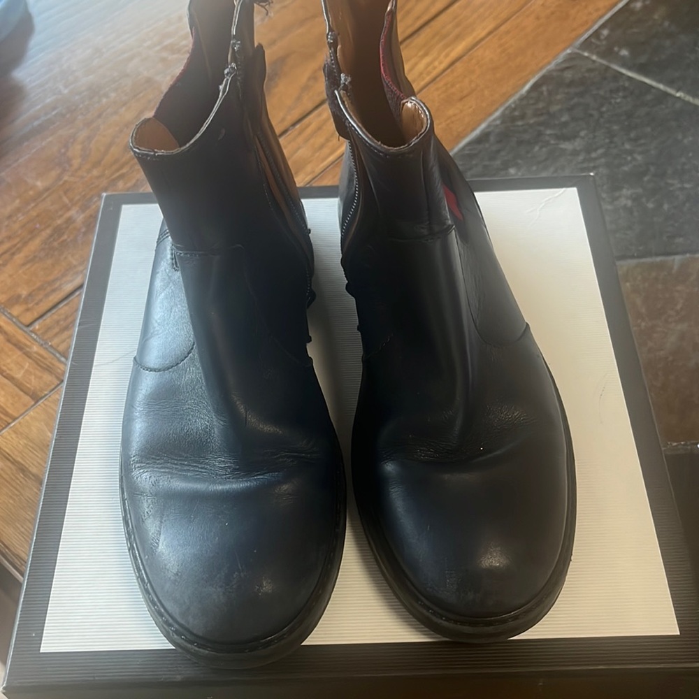Navy blue Gucci girl boots